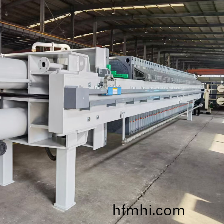 闆(ban)框(kuang)壓濾(lv)機