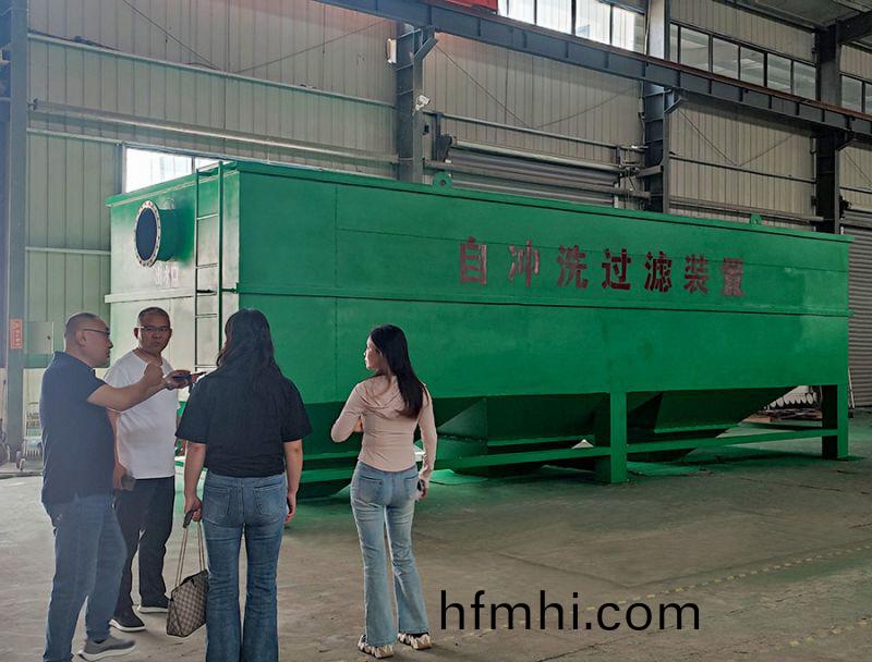 熱烈歡迎(ying)河南邁納淨化科技親(qin)臨我司工廠蓡觀(guan)