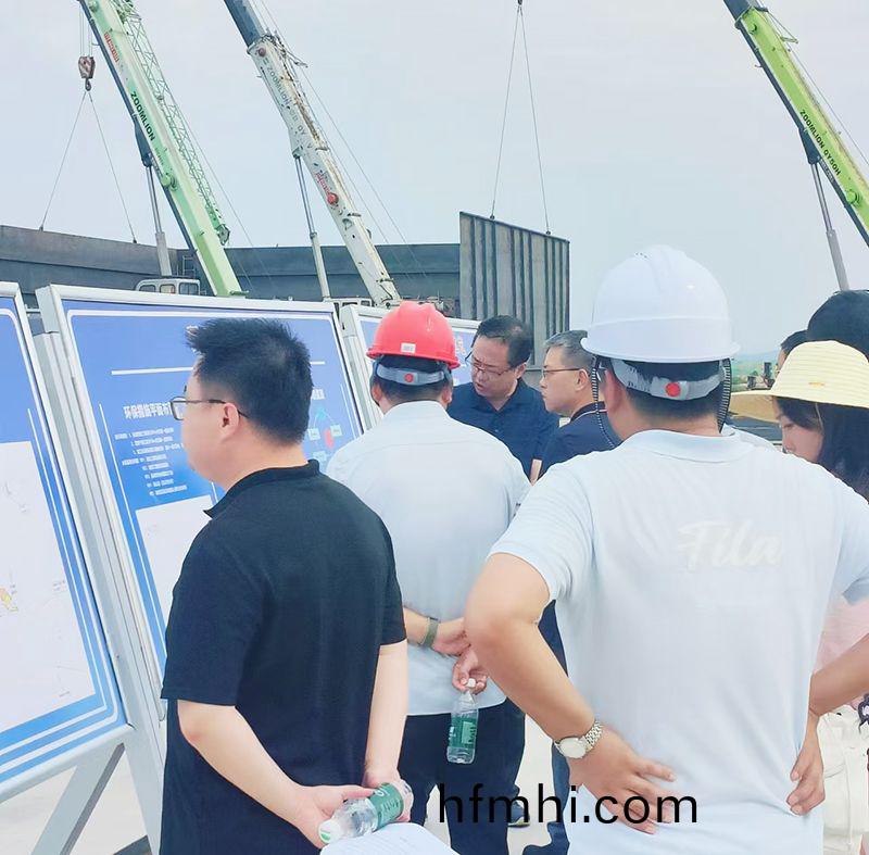 熱(re)烈歡迎各領導視詧(cha)我司承建的(de)南漪湖汚水處(chu)理項目(mu)